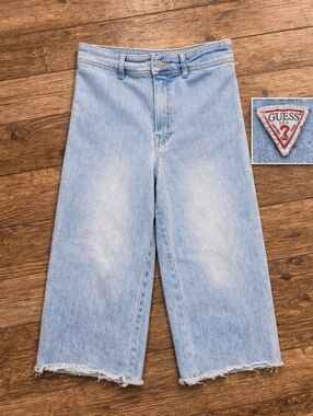 Guess Los Angeles Wide Leg Cropped Jeans Light Wash Raw Hem Size 29x29 Baggy